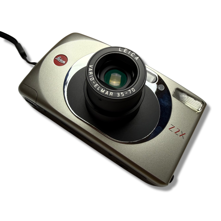 Aparat analogowy Leica Z2X | streetcamera35