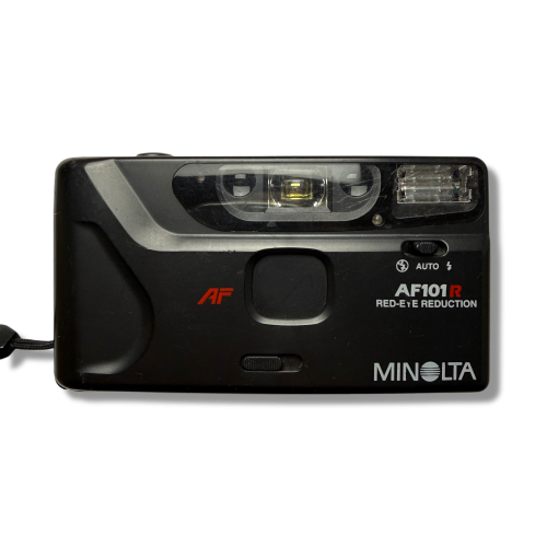 Aparat analogowy Minolta AF101R | streetcamera35