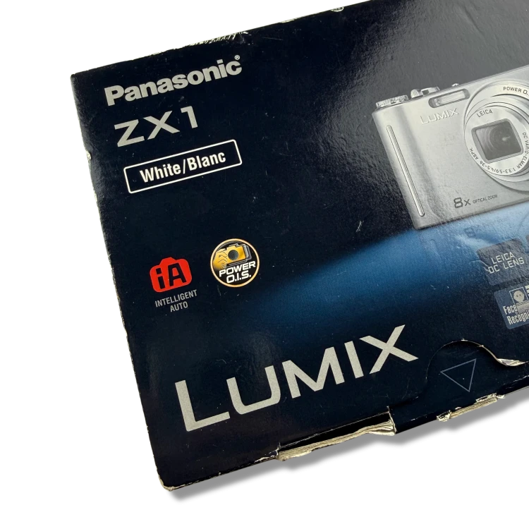Aparat cyfrowy Panasonic Lumix DMC-ZX1 | streetcamera35
