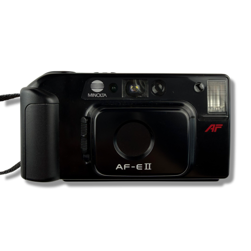 Aparat analogowy Minolta AF-E II | streetcamera35