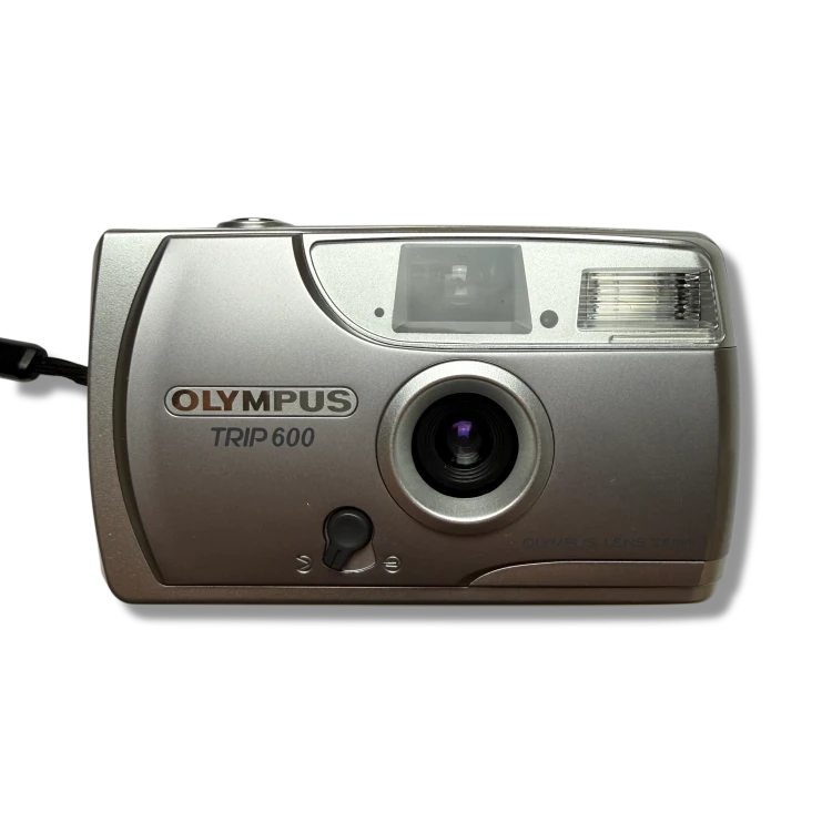 Aparat analogowy Olympus Trip 600 | streetcamera35