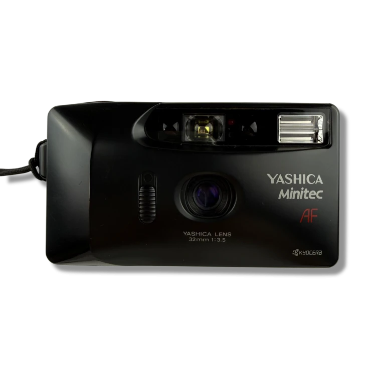 Aparat analogowy Yashica Minitec AF | streetcamera35