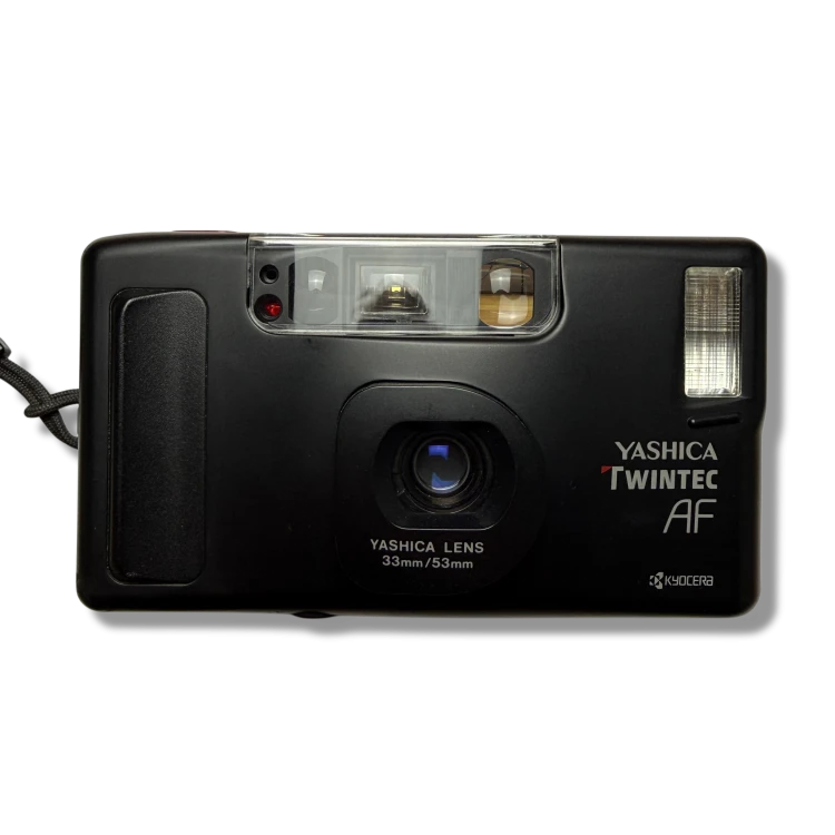 Aparat analogowy Yashica Twintec AF | streetcamera35